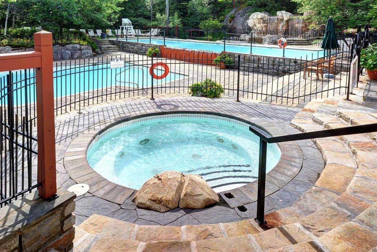 * Nouveau * Condo 1 chambre à Tremblant Les-Eaux Mont-Tremblant Esterno foto